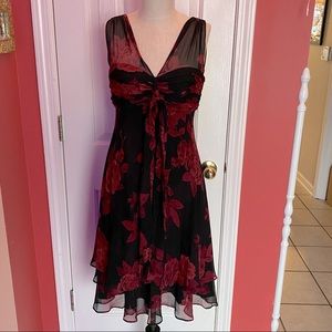 🥀 Silk Donna Ricco Ruffle Dress - Sz 4